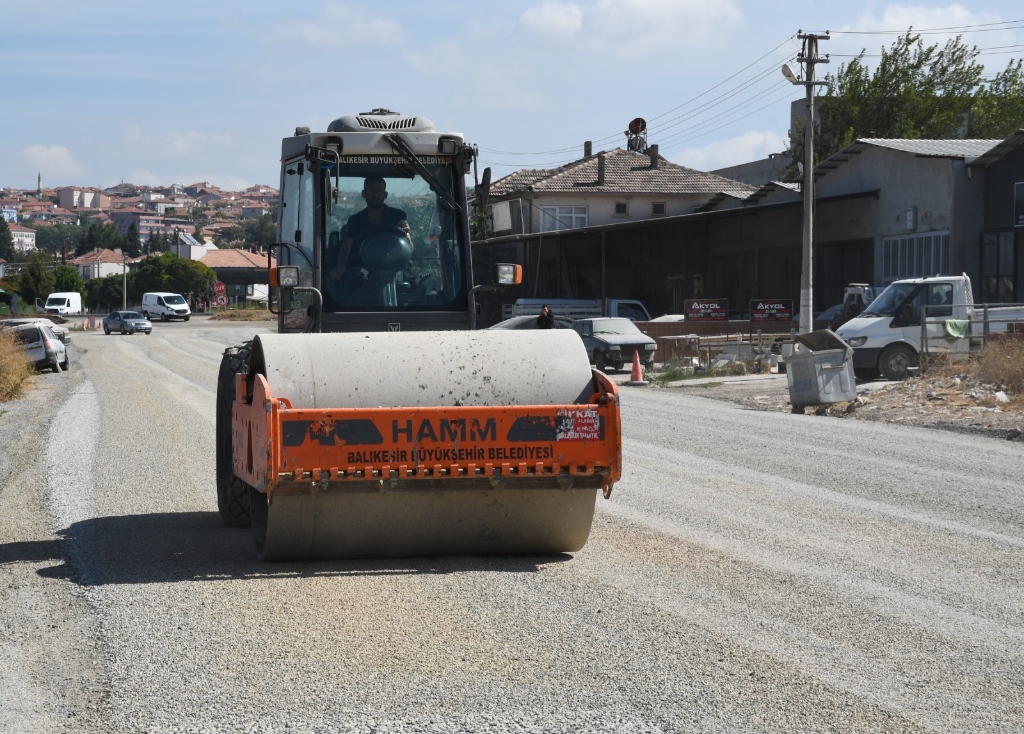 media_1790856323152 Savaştepe Sanayi Sitesi Yolu Sathi Kaplama İle Yenilendi